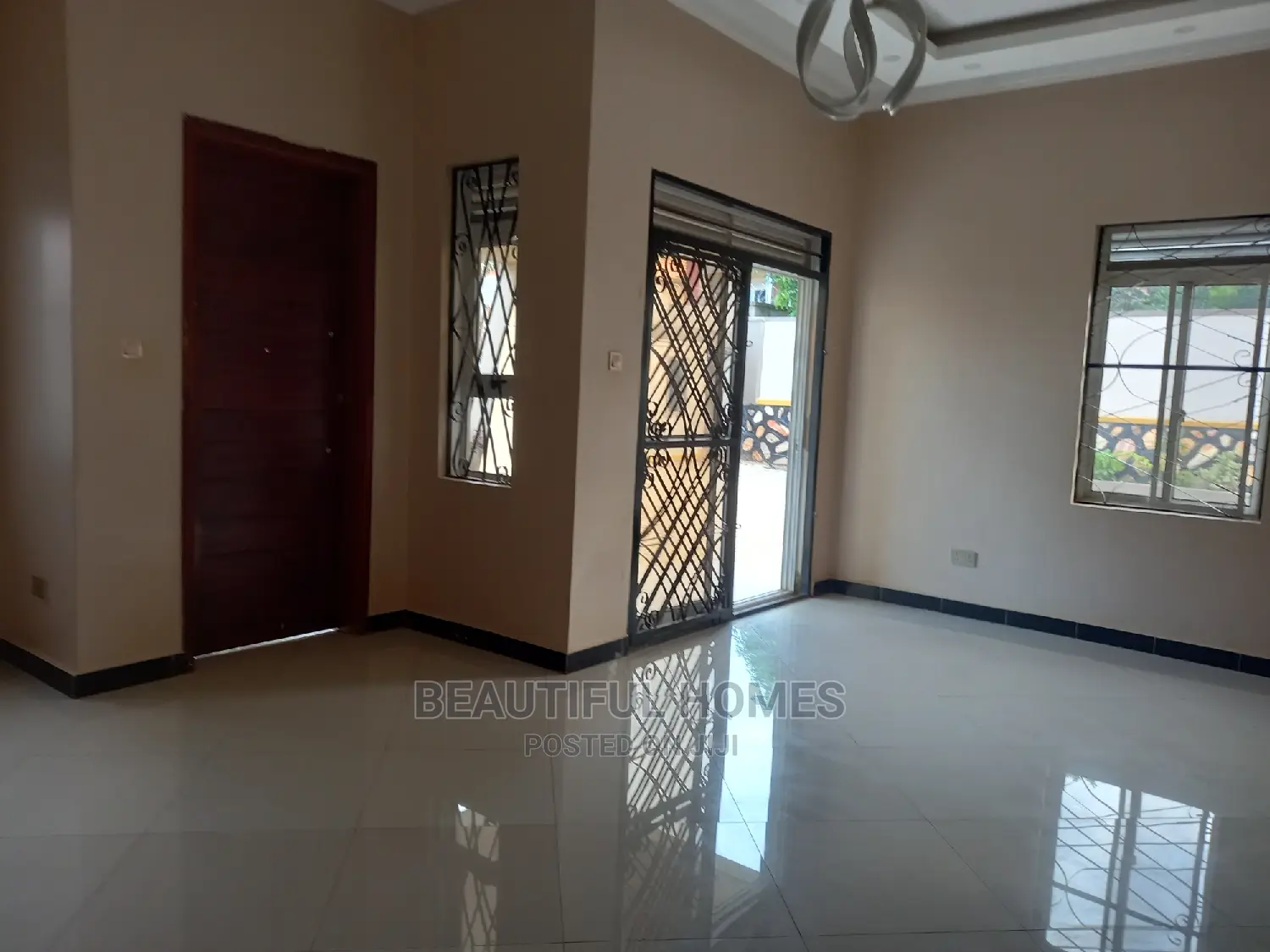 Furnished 4bdrm House in Kira Rich Estate for Sale in Kira