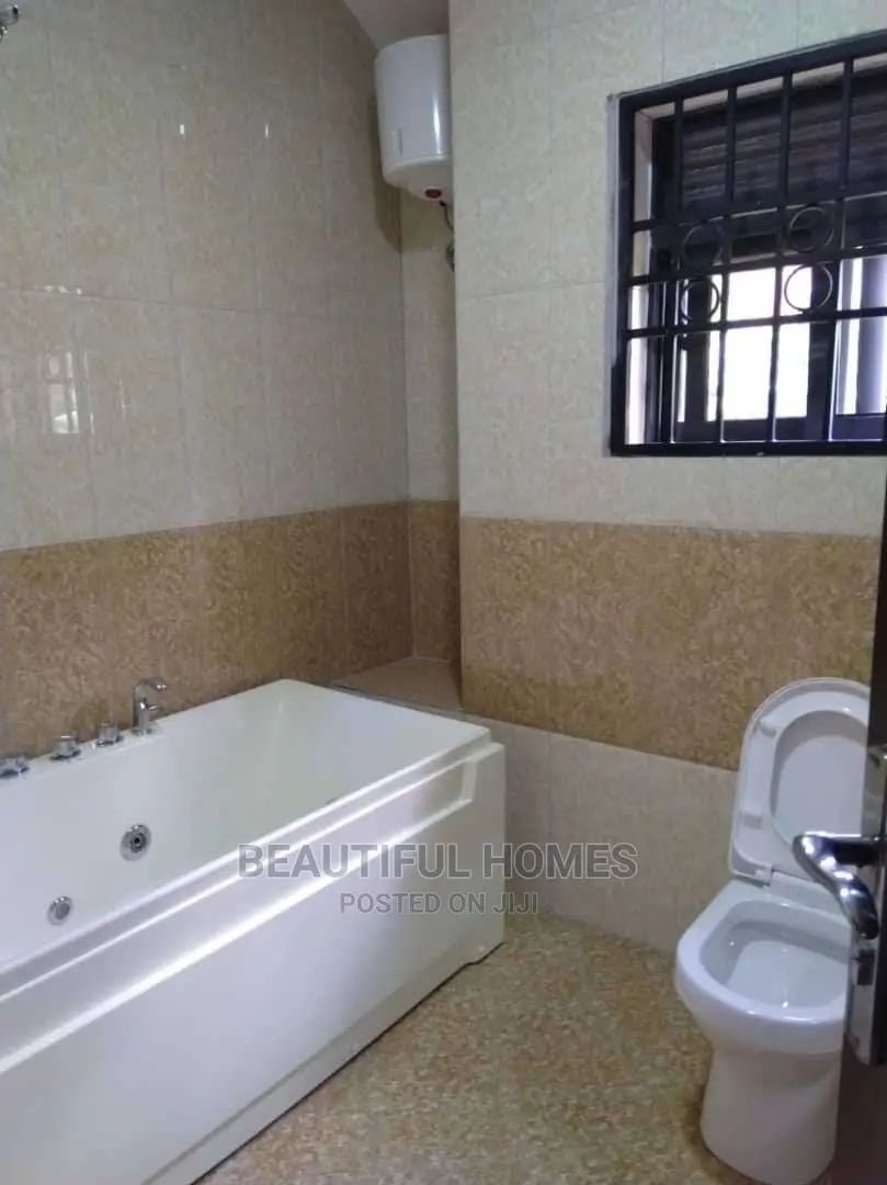 Furnished 4bdrm House in Kira Awesome for Sale in Kira