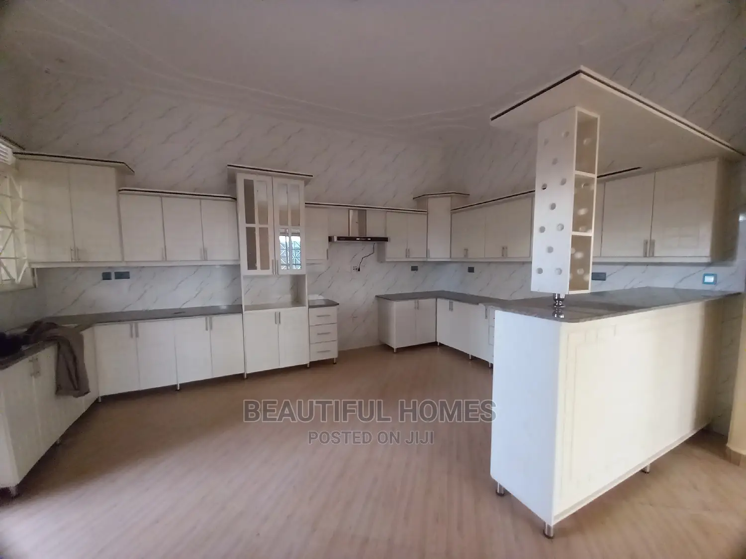Furnished 4bdrm House in Nakwero, Kira for Sale in Kira