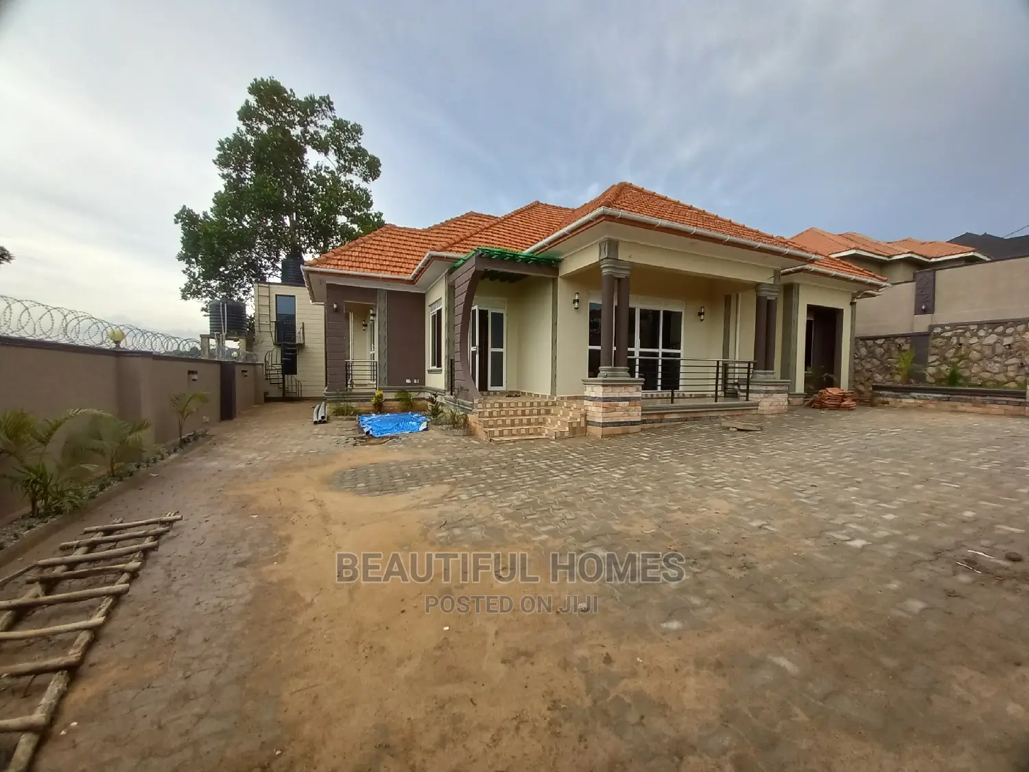 Furnished 4bdrm Bungalow in Nakwero Kira for Sale in Kira