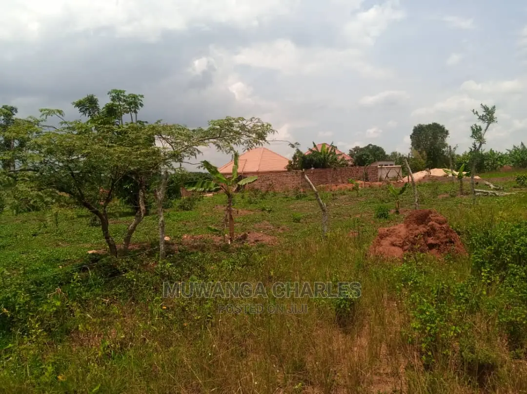 100x50ft Plot of Land for Sale at Gayaza Manyangwa in Central Division
