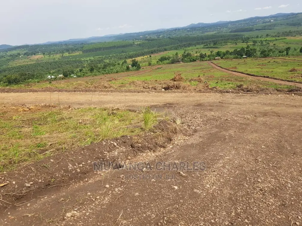 100x50ft Plot of Land for Sale at Kakiri Gobelo in Central Division