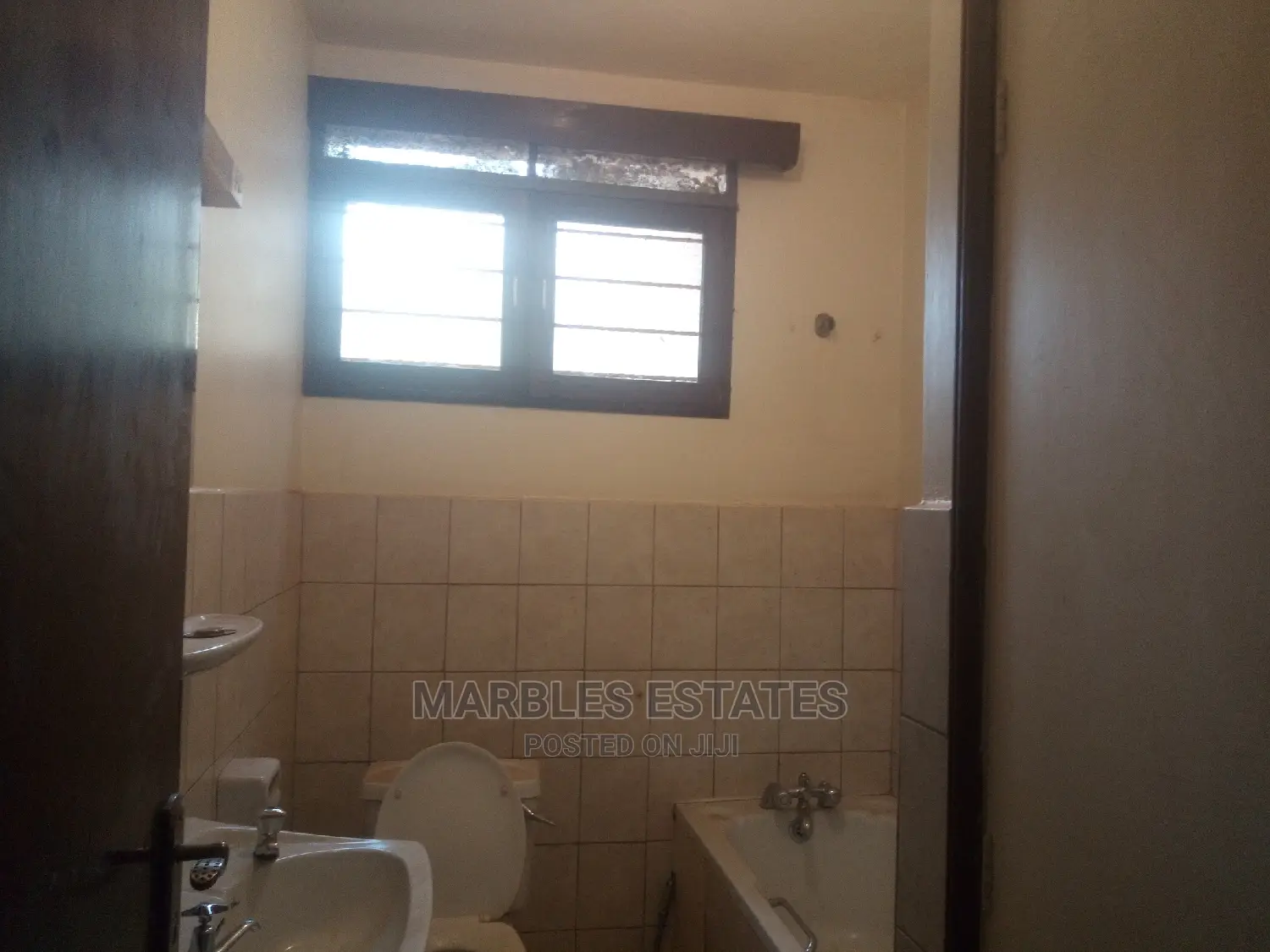 5bdrm House in Bugolobi, Central Division for Rent in Central Division