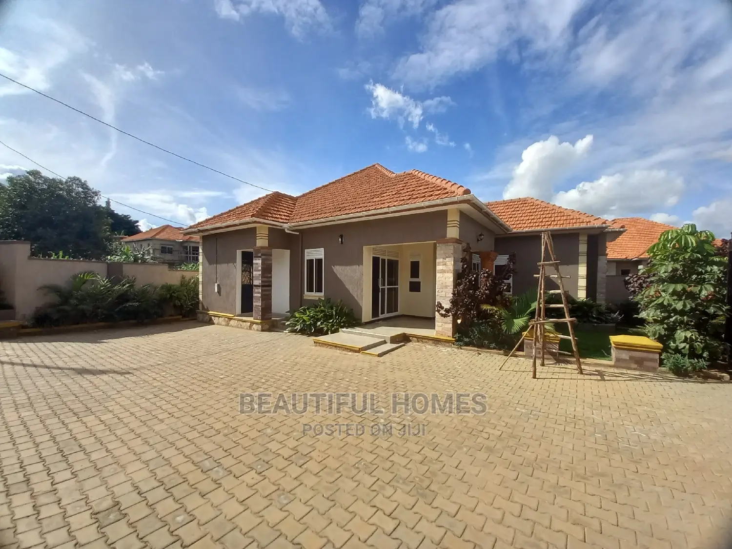 Furnished 4bdrm House in Kira Mamerito for Sale in Kira