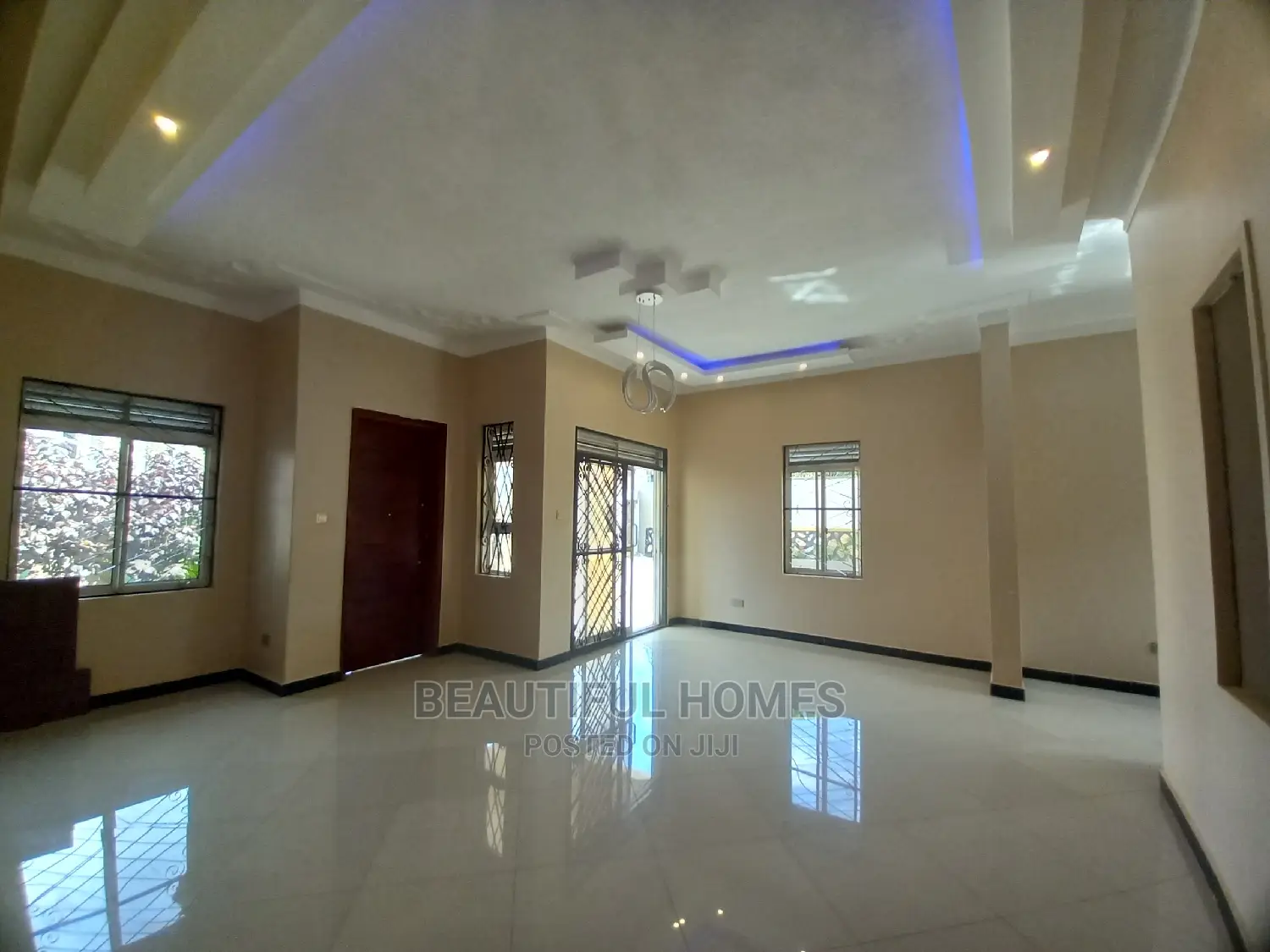Furnished 4bdrm House in Kira Mamerito for Sale in Kira