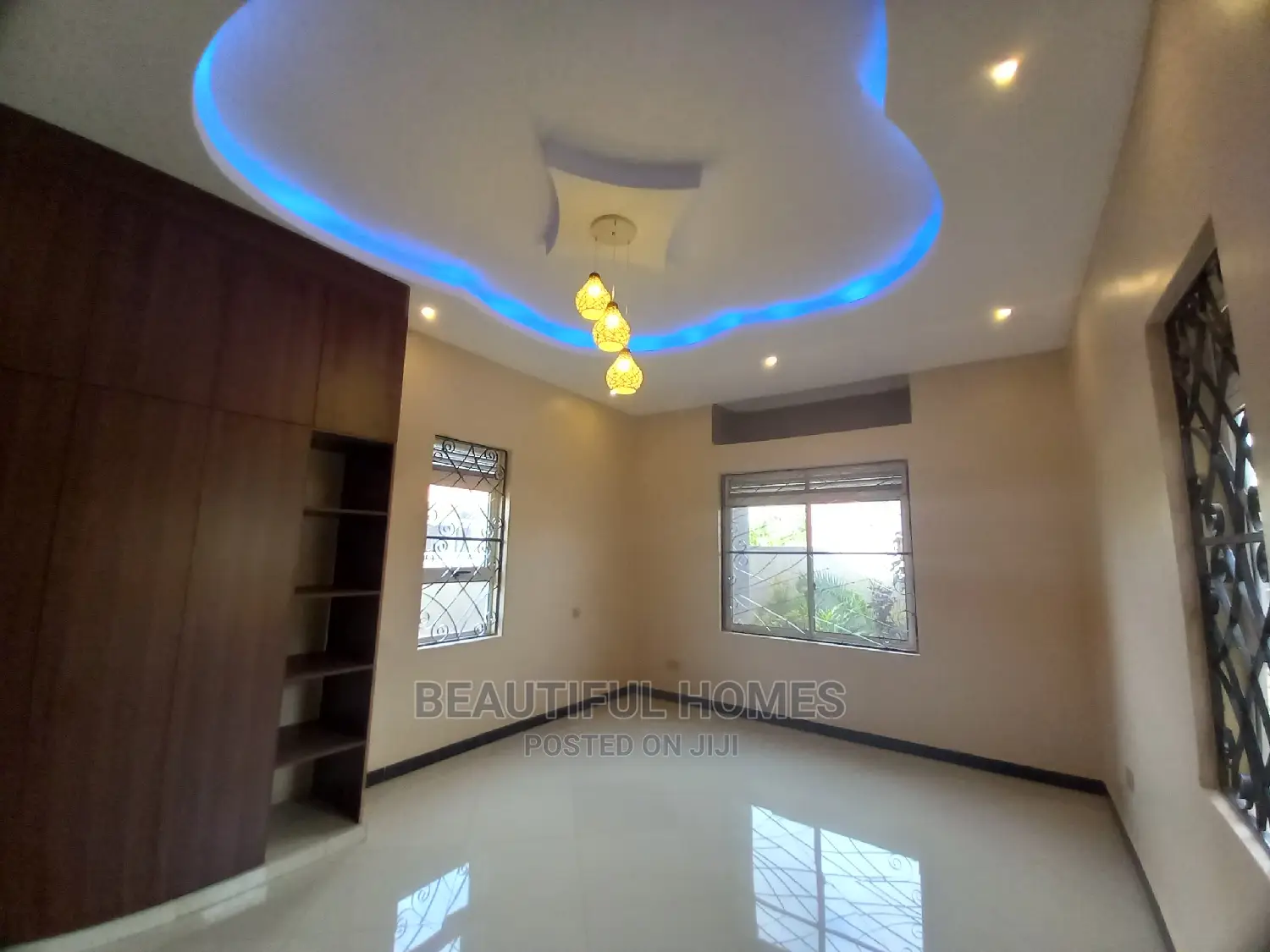 Furnished 4bdrm Bungalow in Kira Rich for Sale in Kira