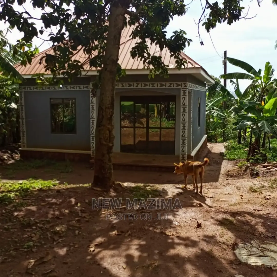 3bdrm House in Salaama Munyonyo, Division a for Sale in Division A