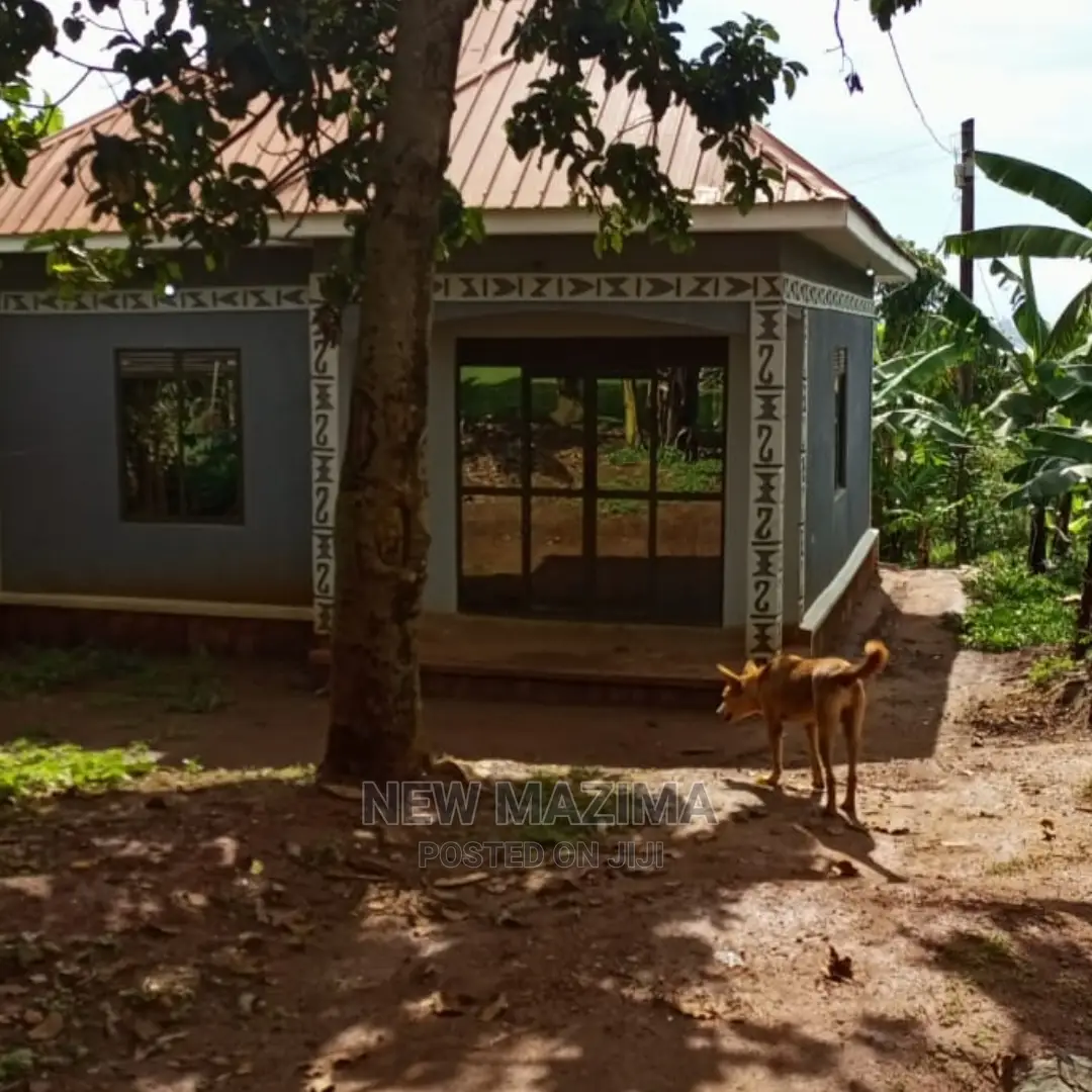 3bdrm House in Salaama Munyonyo, Division a for Sale in Division A