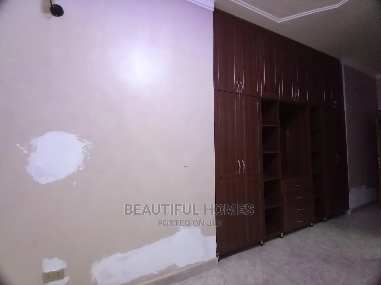 Furnished 4bdrm House in Kira for Sale in Kira