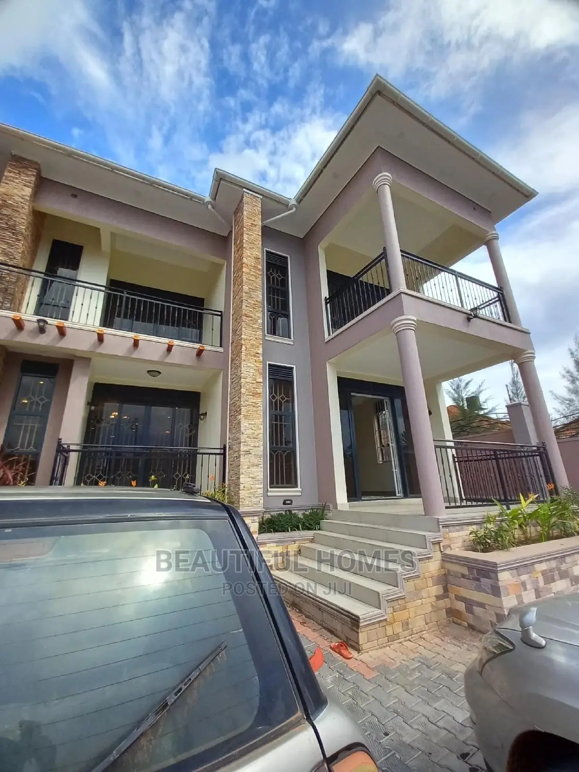 Furnished 5bdrm Duplex in Kira Mamerito Road for Sale in Kira