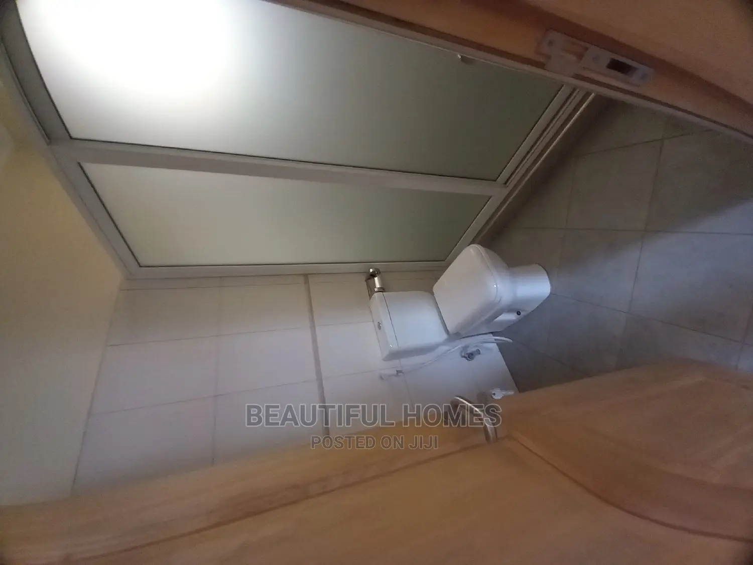 Furnished 5bdrm Mansion in Kira Very Executive for Sale in Kira