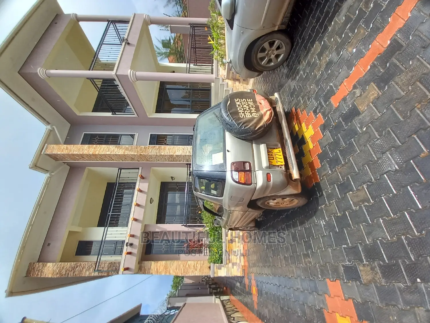 Furnished 5bdrm Mansion in Kira Very Executive for Sale in Kira