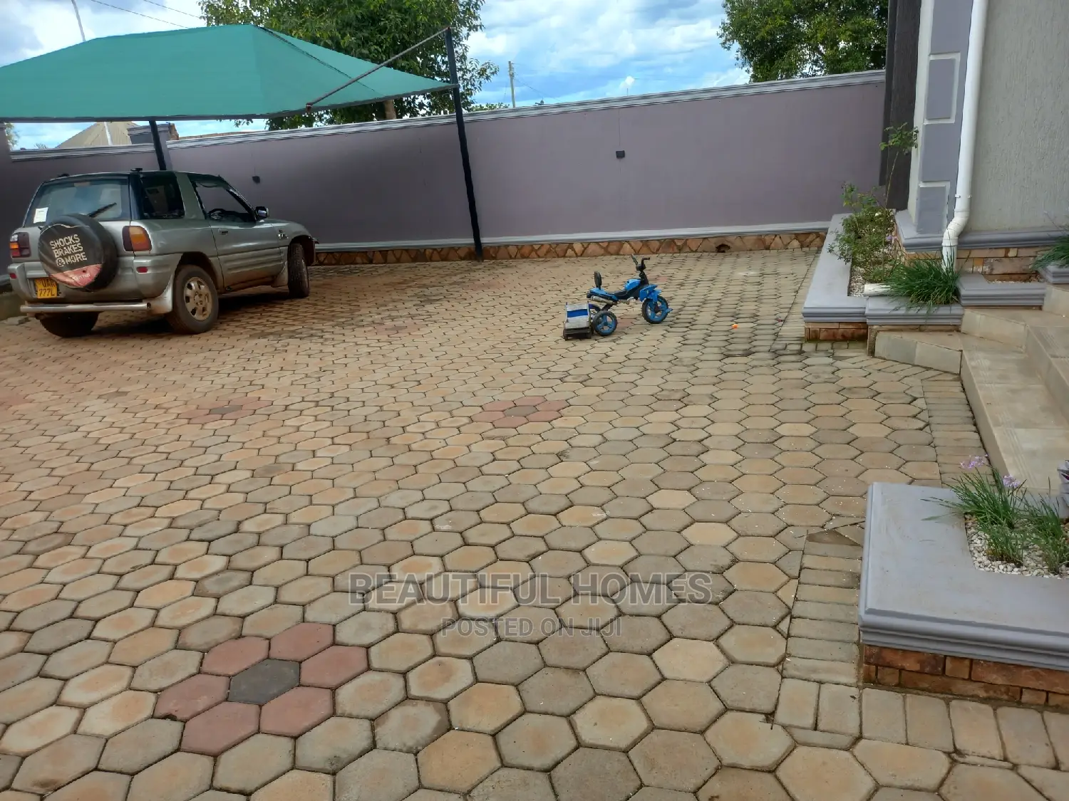 Furnished 4bdrm House in Nakwero Corporate, Kira for Sale in Kira