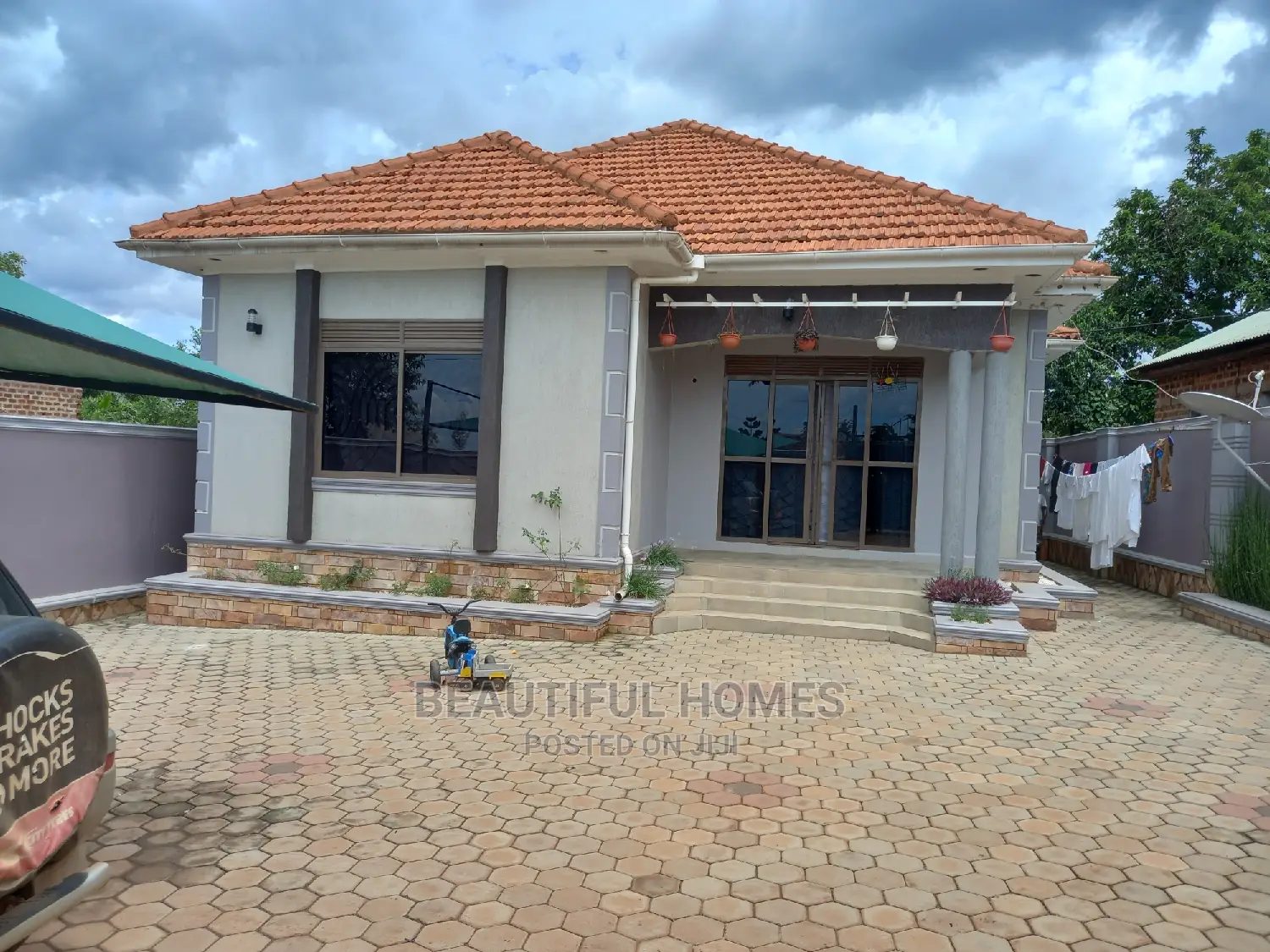 Furnished 4bdrm Bungalow in Nakwero Good, Kira for Sale in Kira