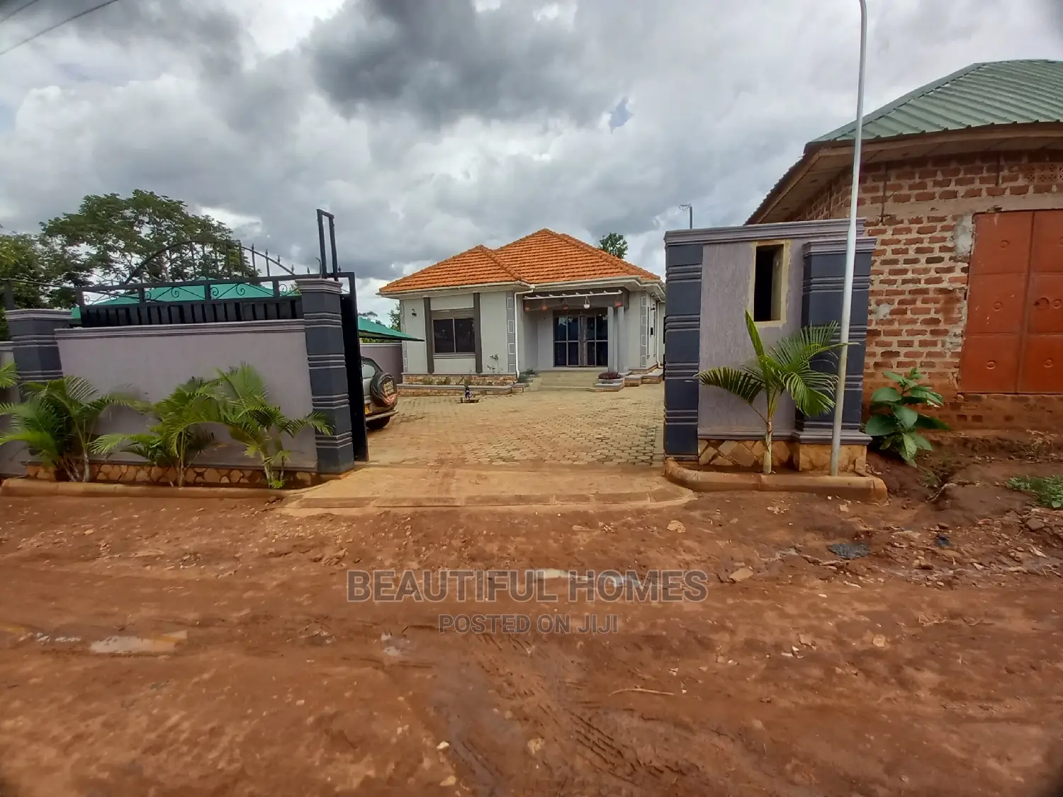 Furnished 4bdrm Bungalow in Nakwero 1, Kira for Sale in Kira