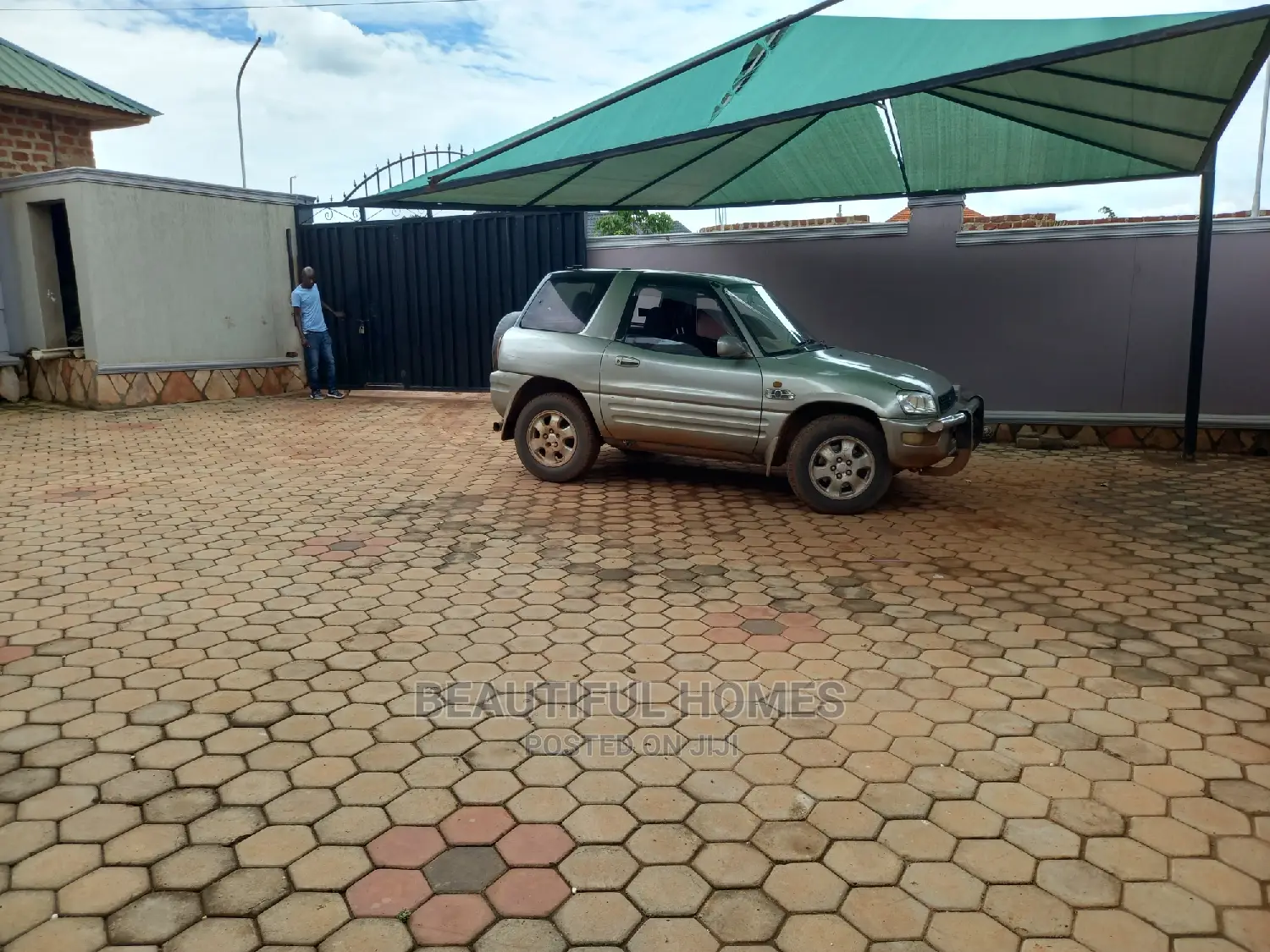 Furnished 4bdrm Bungalow in Kira Nakwero One for Sale in Kira