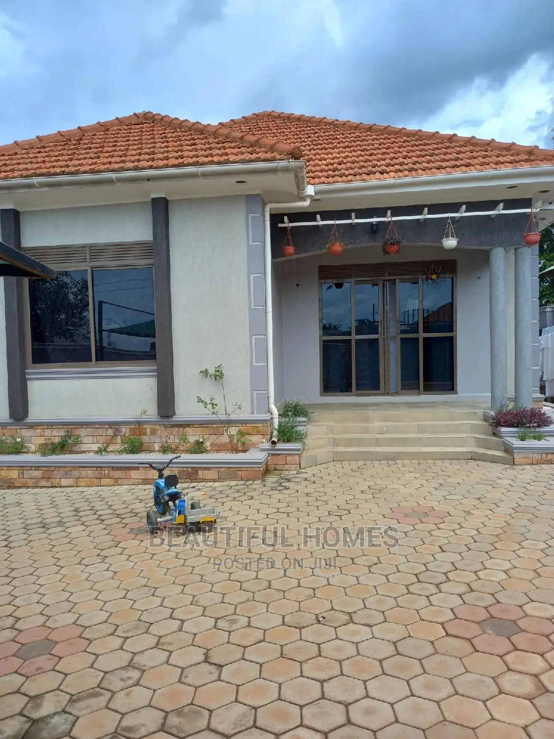 Furnished 4bdrm Bungalow in Kira Nakwero Posh for Sale in Kira
