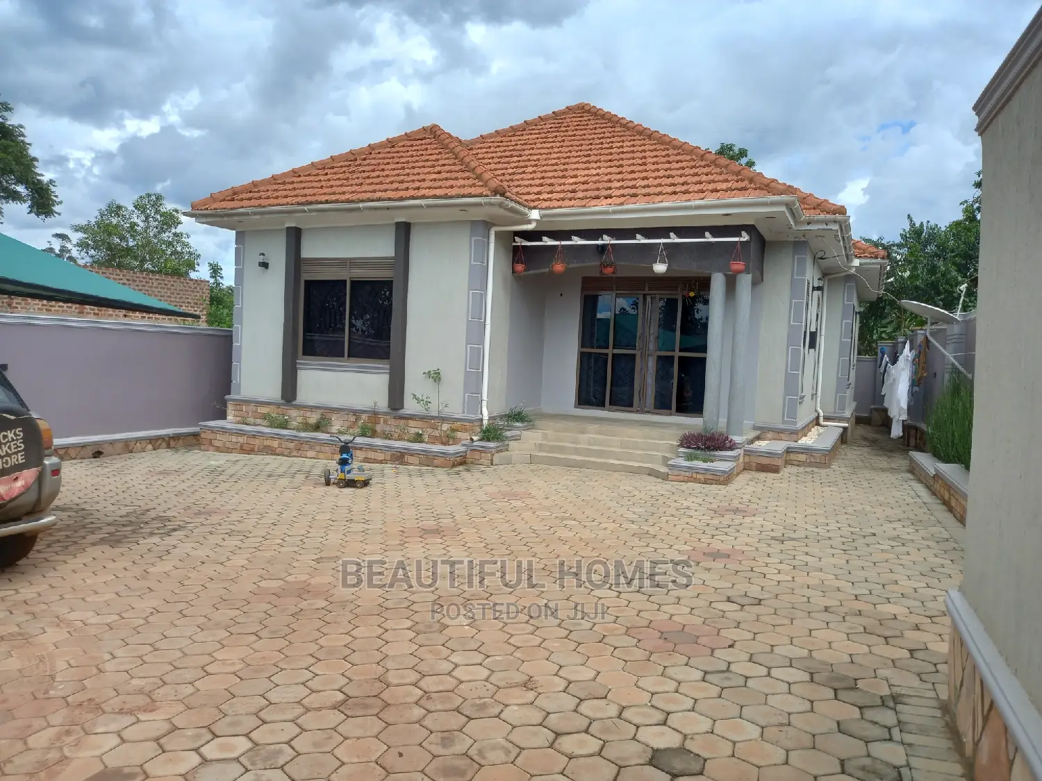 Furnished 4bdrm Bungalow in Nakwero A, Kira for Sale in Kira