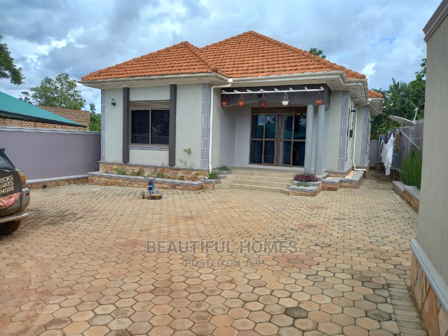 Furnished 4bdrm Bungalow in Nakwero A, Kira for Sale in Kira