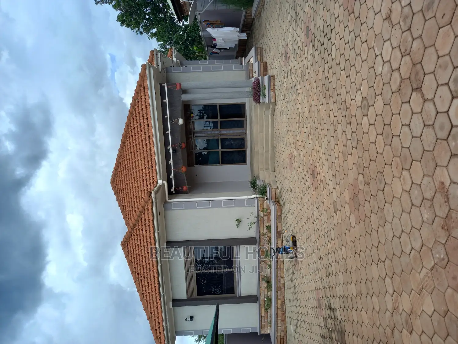 Furnished 4bdrm Bungalow in Nakwero in Kira for Sale in Kira