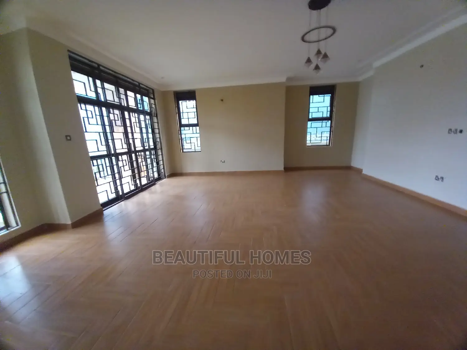 Furnished 6bdrm Mansion in Najjera, Central Division for Sale in Central Division