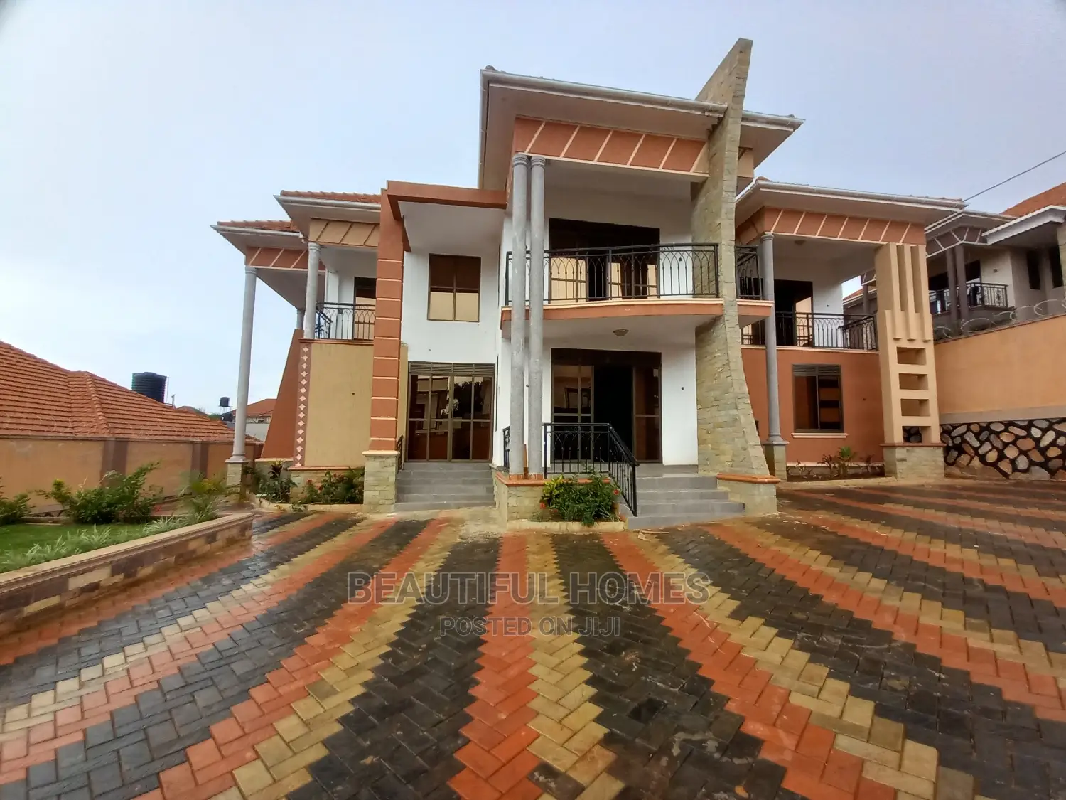 Furnished 6bdrm Mansion in Najjera, Central Division for Sale in Central Division