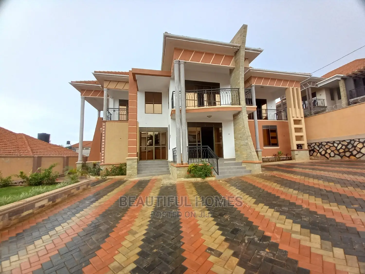 Furnished 6bdrm Mansion in Najjera, Central Division for Sale in Central Division