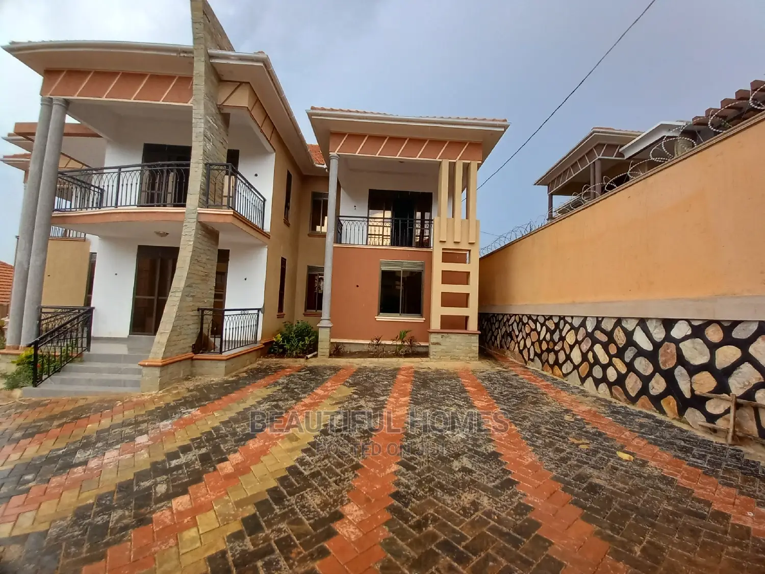 Furnished 6bdrm Mansion in Najjera Corporate, Central Division in Central Division