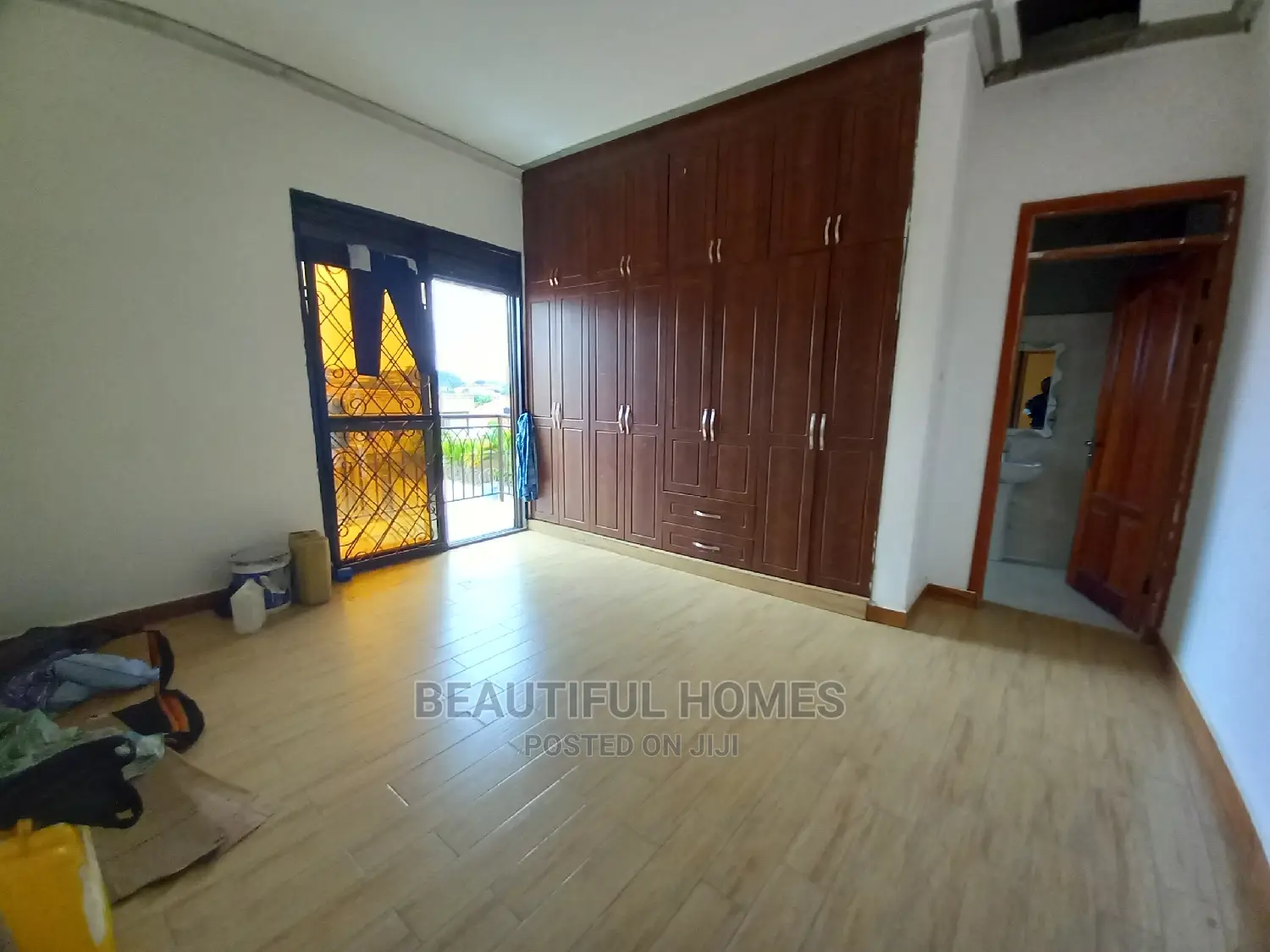 Furnished 6bdrm Mansion in Najjera Corporate, Central Division in Central Division