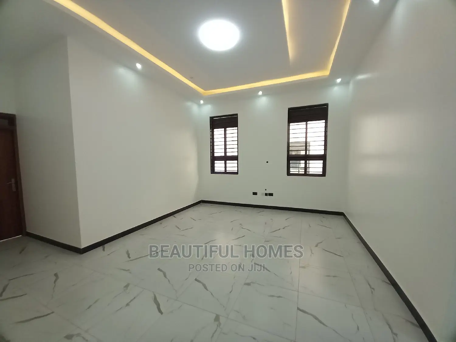 Furnished 6bdrm House in Kira First Class for Sale in Kira