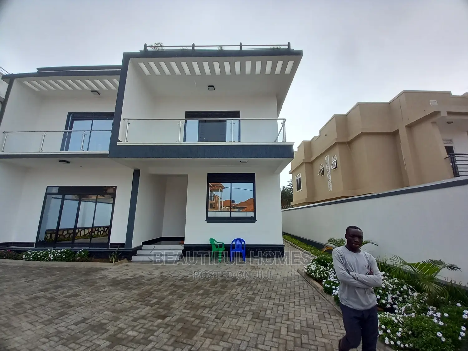 Furnished 6bdrm Mansion in Kira Classy Estate for Sale in Kira