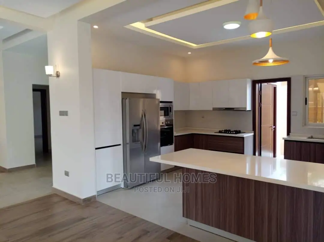 Furnished 6bdrm Mansion in Kira Classy Estate for Sale in Kira