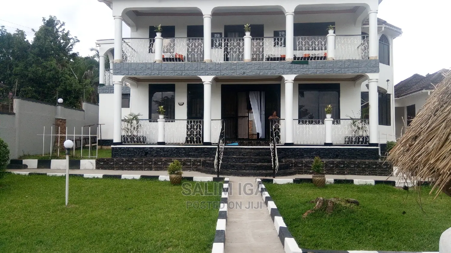 Furnished 4bdrm Duplex in Kololo Property, Central Division for Rent in Central Division