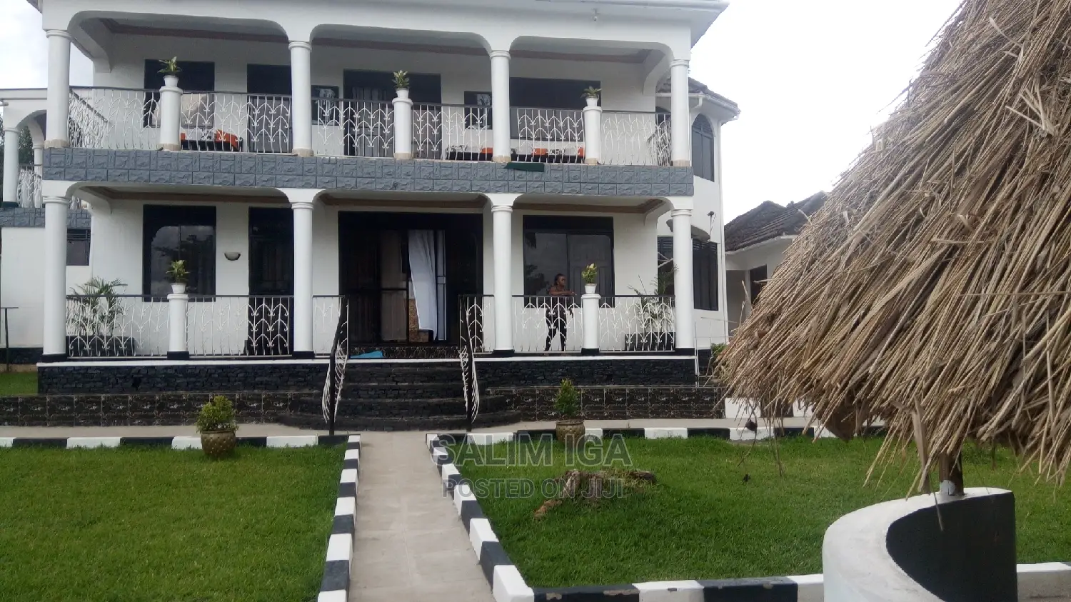 Furnished 4bdrm Duplex in Kololo Property, Central Division for Rent in Central Division