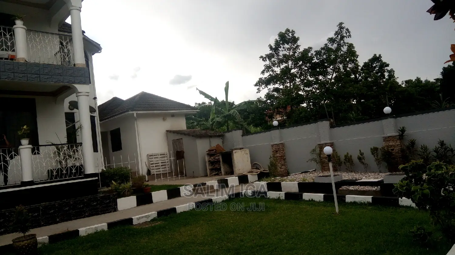 Furnished 4bdrm Duplex in Kololo Property, Central Division for Rent in Central Division