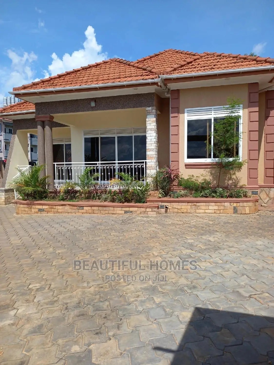 Furnished 4bdrm House in Kira Posh for Sale in Kira