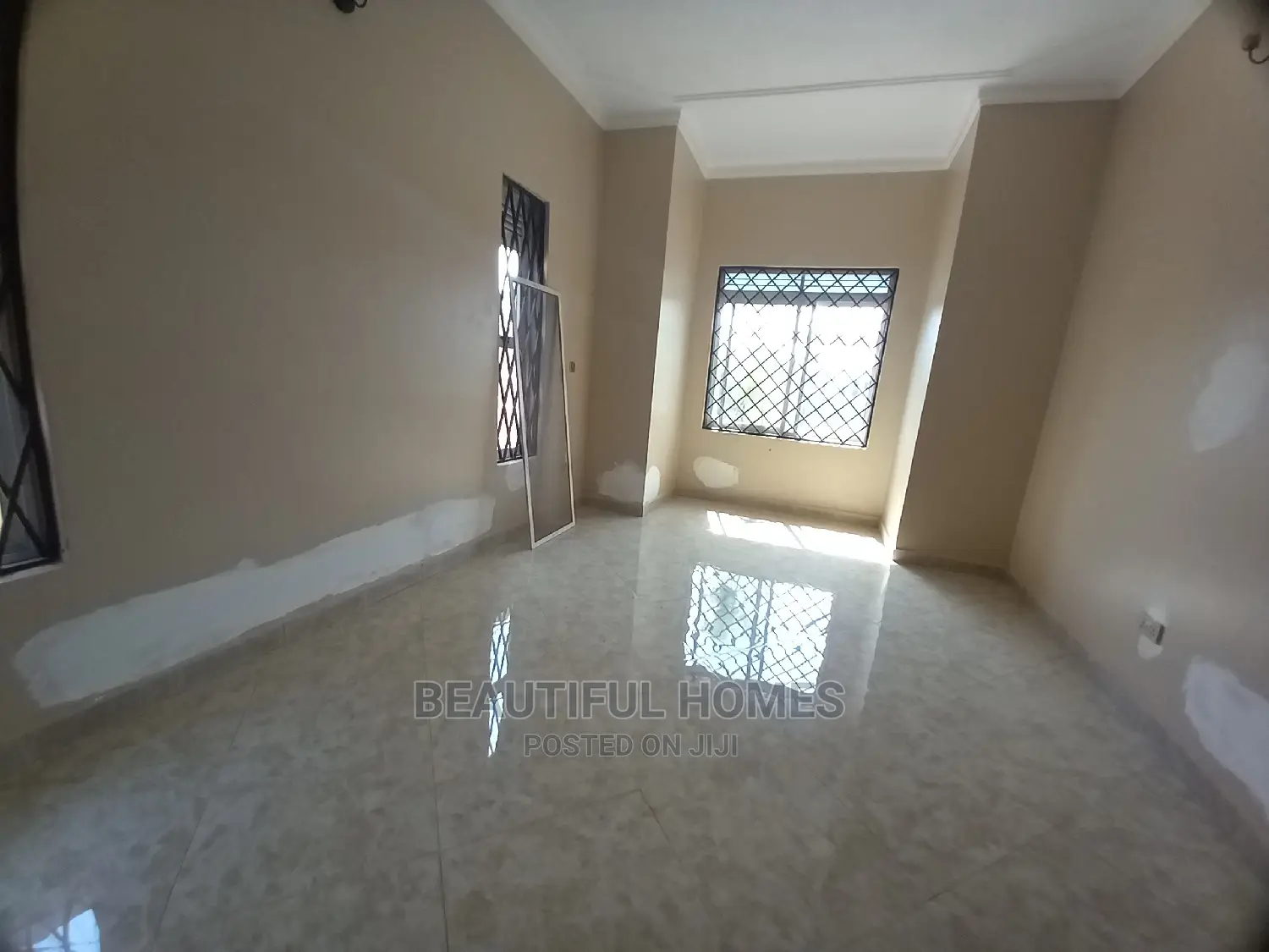 Furnished 4bdrm Bungalow in Kira Tarmacked for Sale in Kira