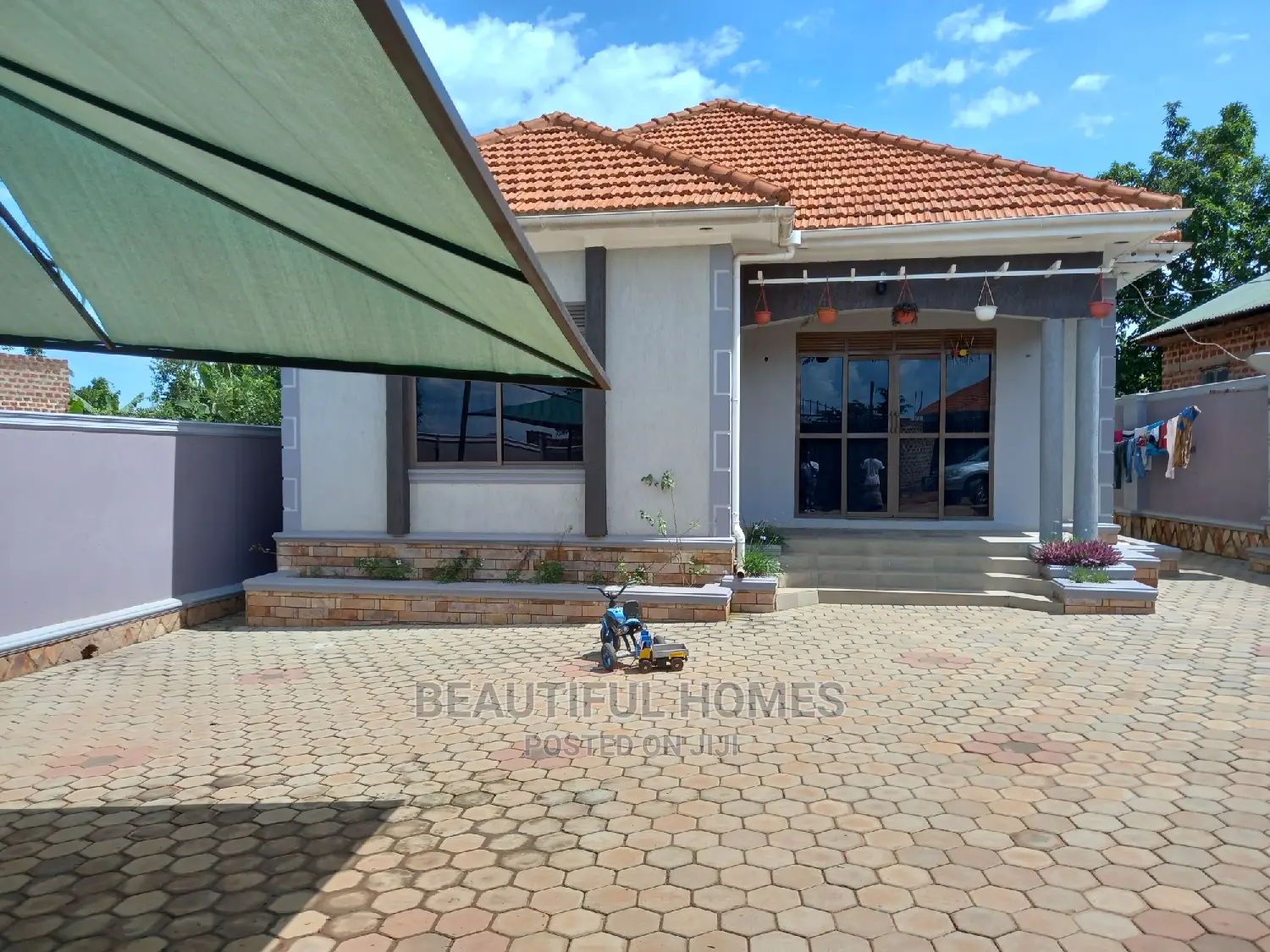 Furnished 4bdrm House in Kira Nakwero for Sale in Kira