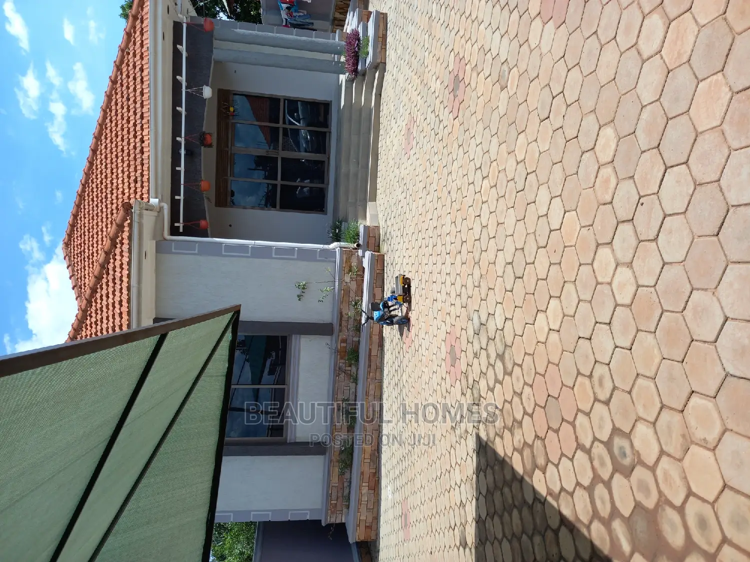 Furnished 4bdrm Bungalow in Nakwero Corporate, Kira for Sale in Kira