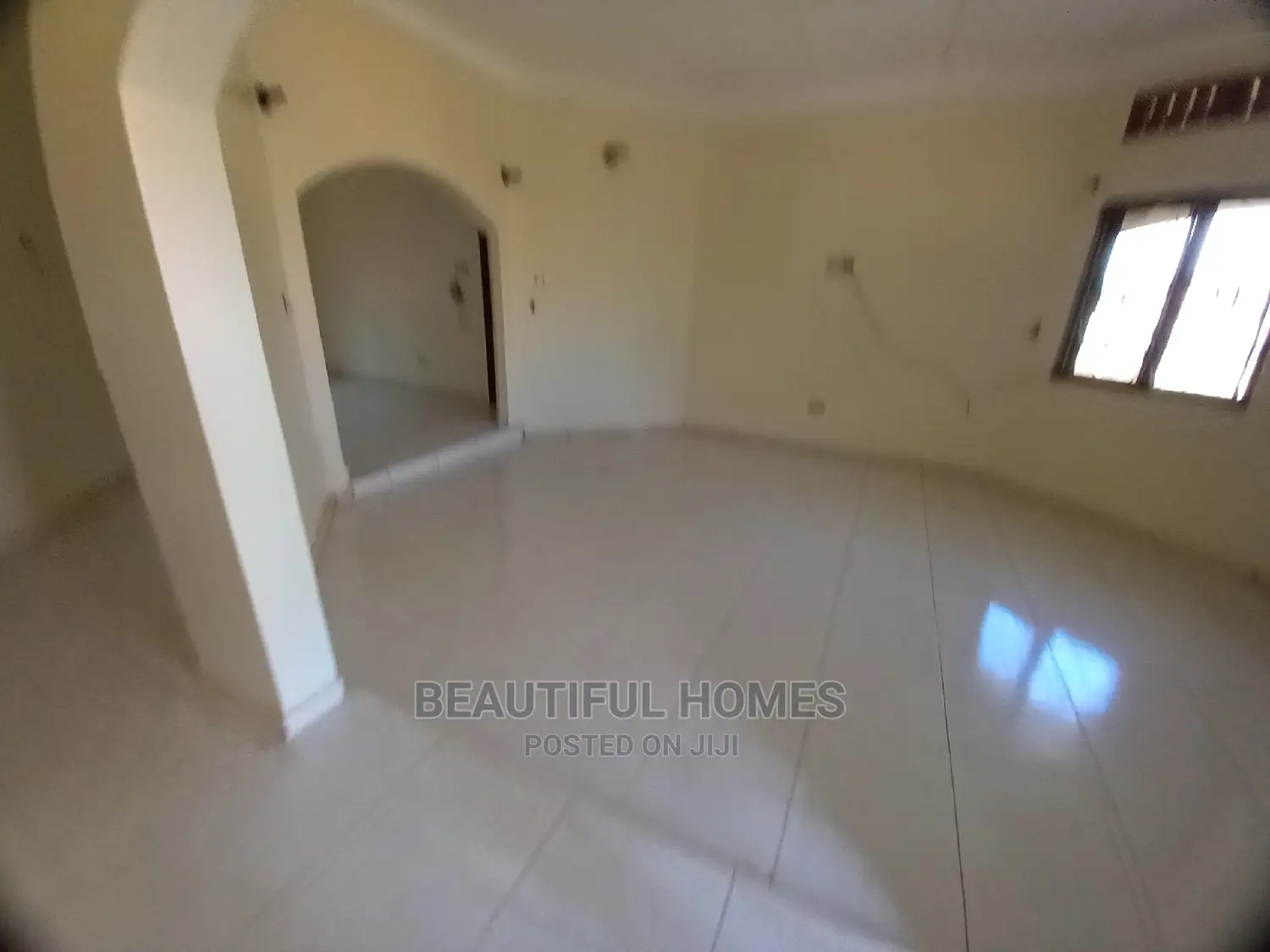 Furnished 4bdrm Bungalow in Kira for Sale in Kira