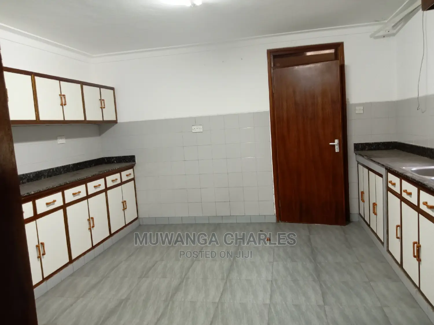 4bdrm Duplex in Fs Properties Ltd, Central Division for Rent in Central Division