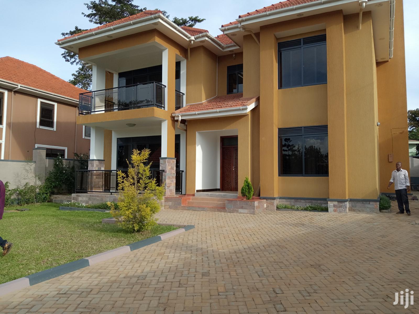 Bunga Classy Mansion on Sell in Kampala