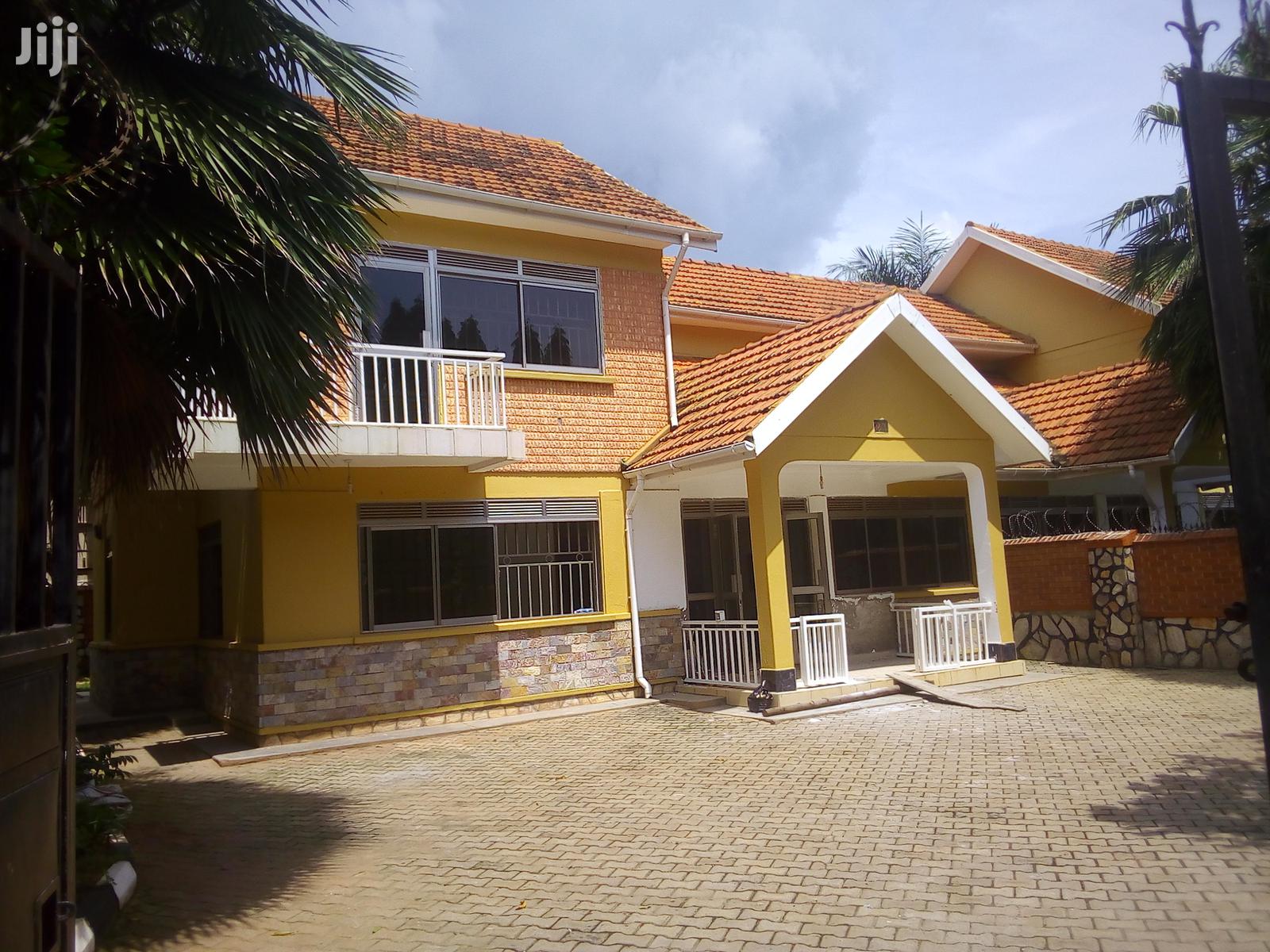 Three Bedroom House For Rent in Kampala