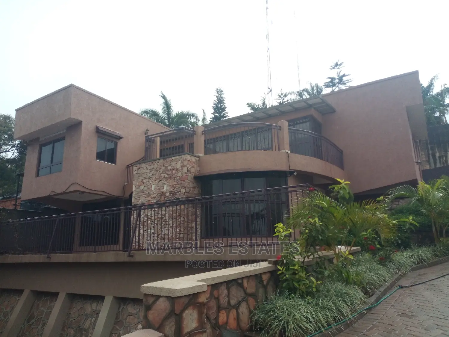 9bdrm House in Kololo, Central Division for Rent in Central Division