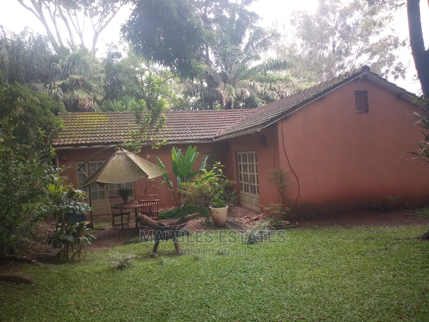 5bdrm House in Bugolobi, Central Division for Sale in Central Division