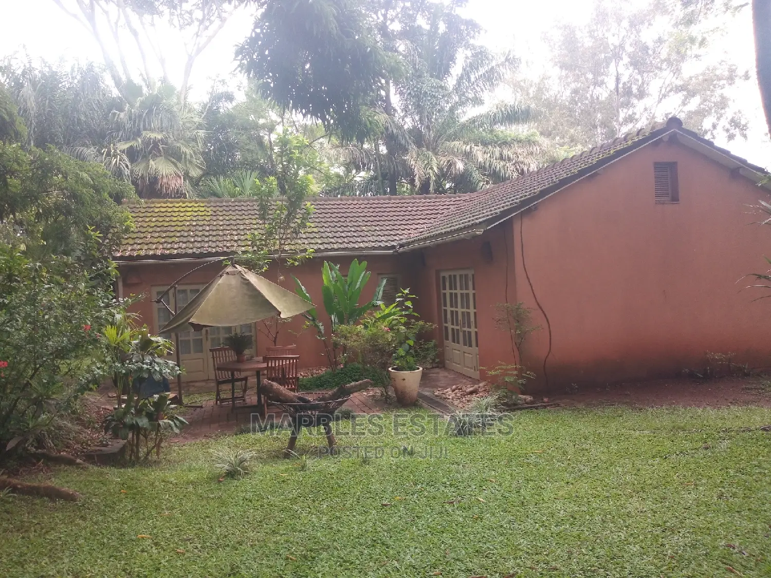 5bdrm House in Bugolobi, Central Division for Sale in Central Division