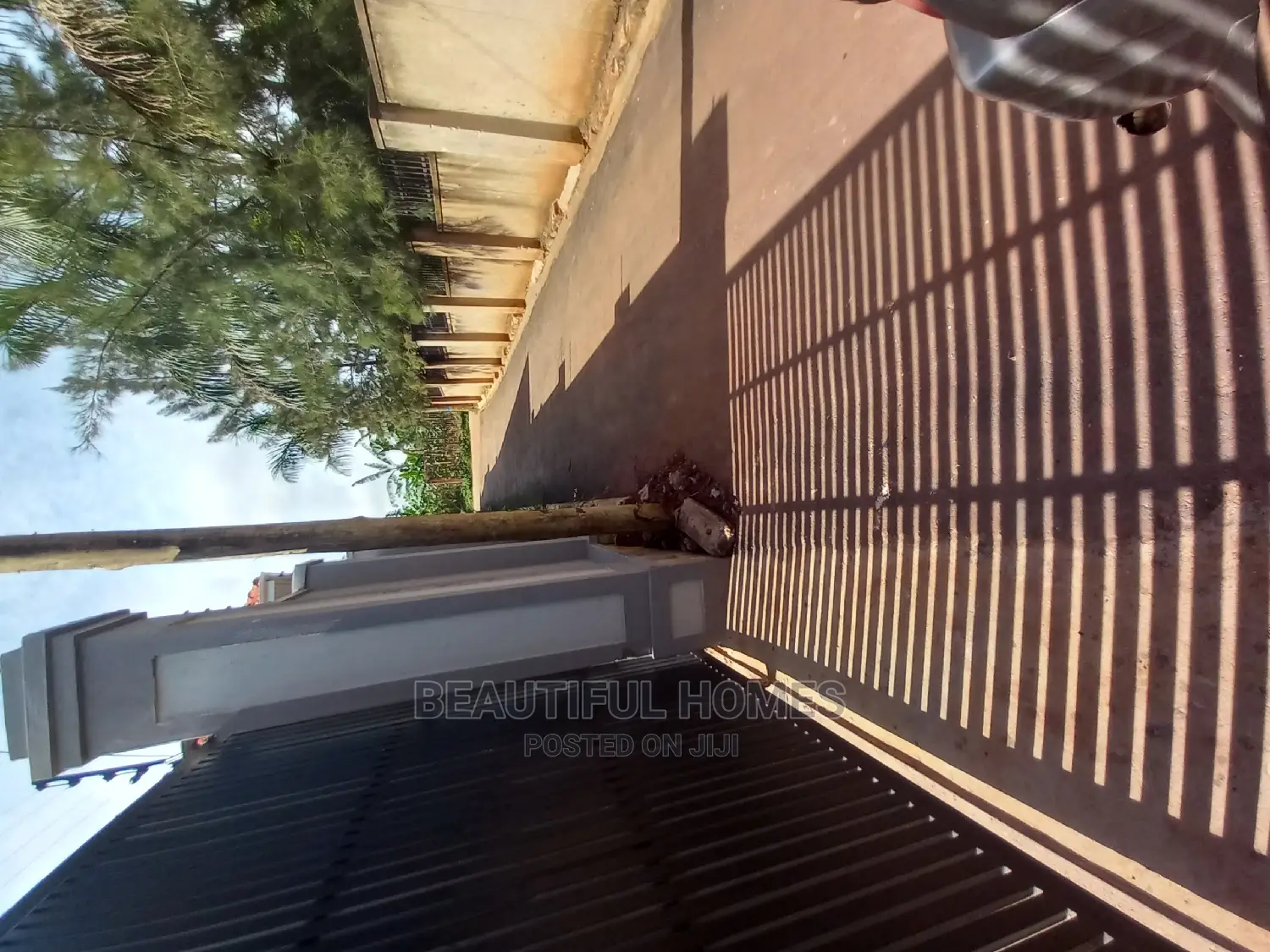 Furnished 4bdrm House in Kira Mamerito Road for Sale in Kira