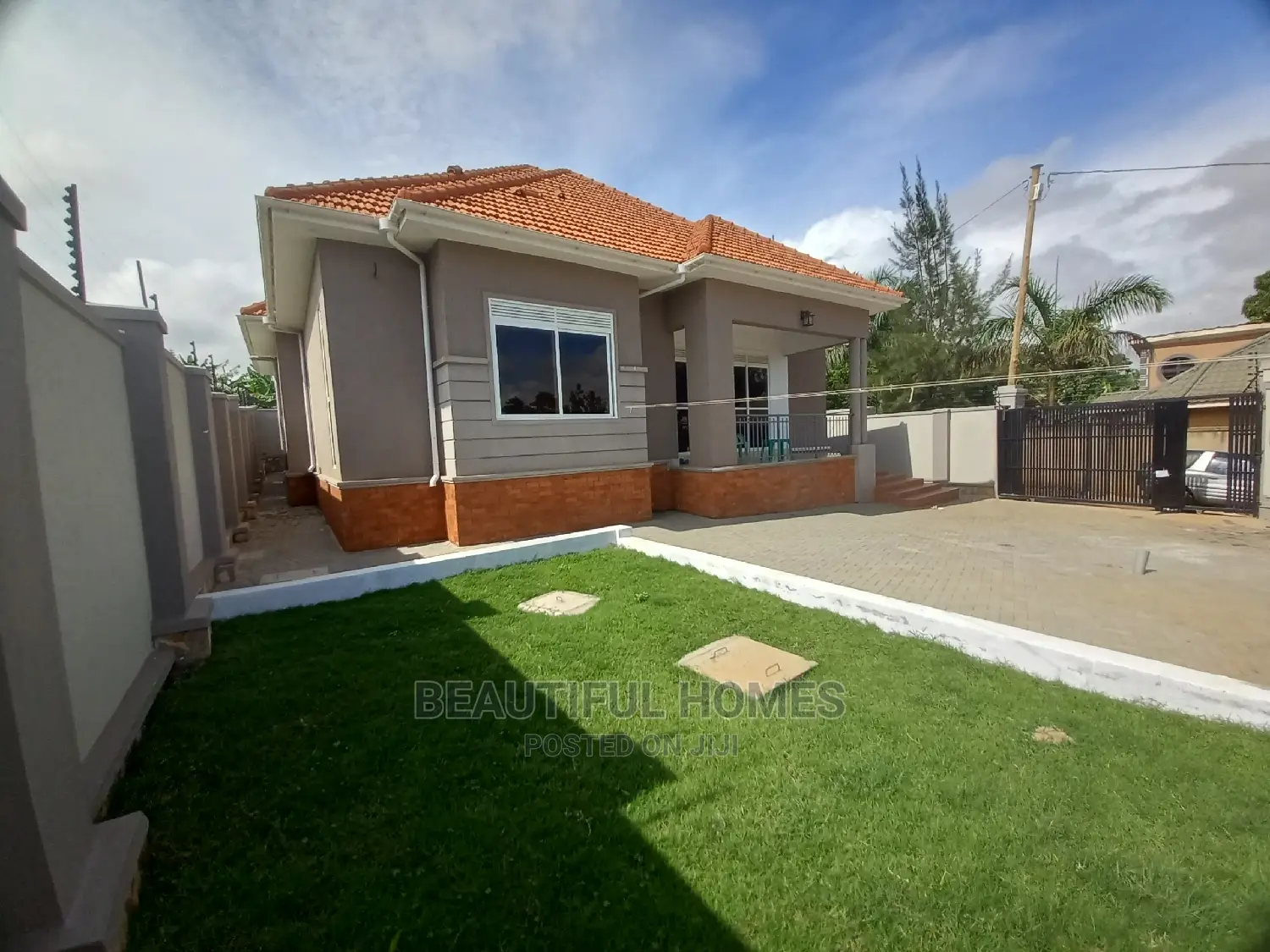 Furnished 4bdrm Bungalow in Kira Ministers for Sale in Kira