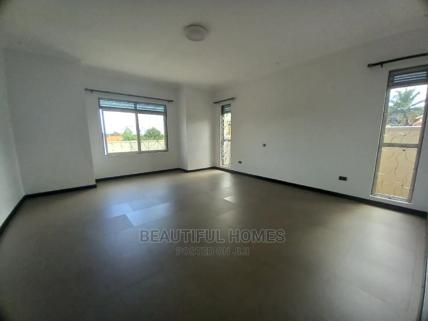Furnished 4bdrm Bungalow in Kira Ministers for Sale in Kira