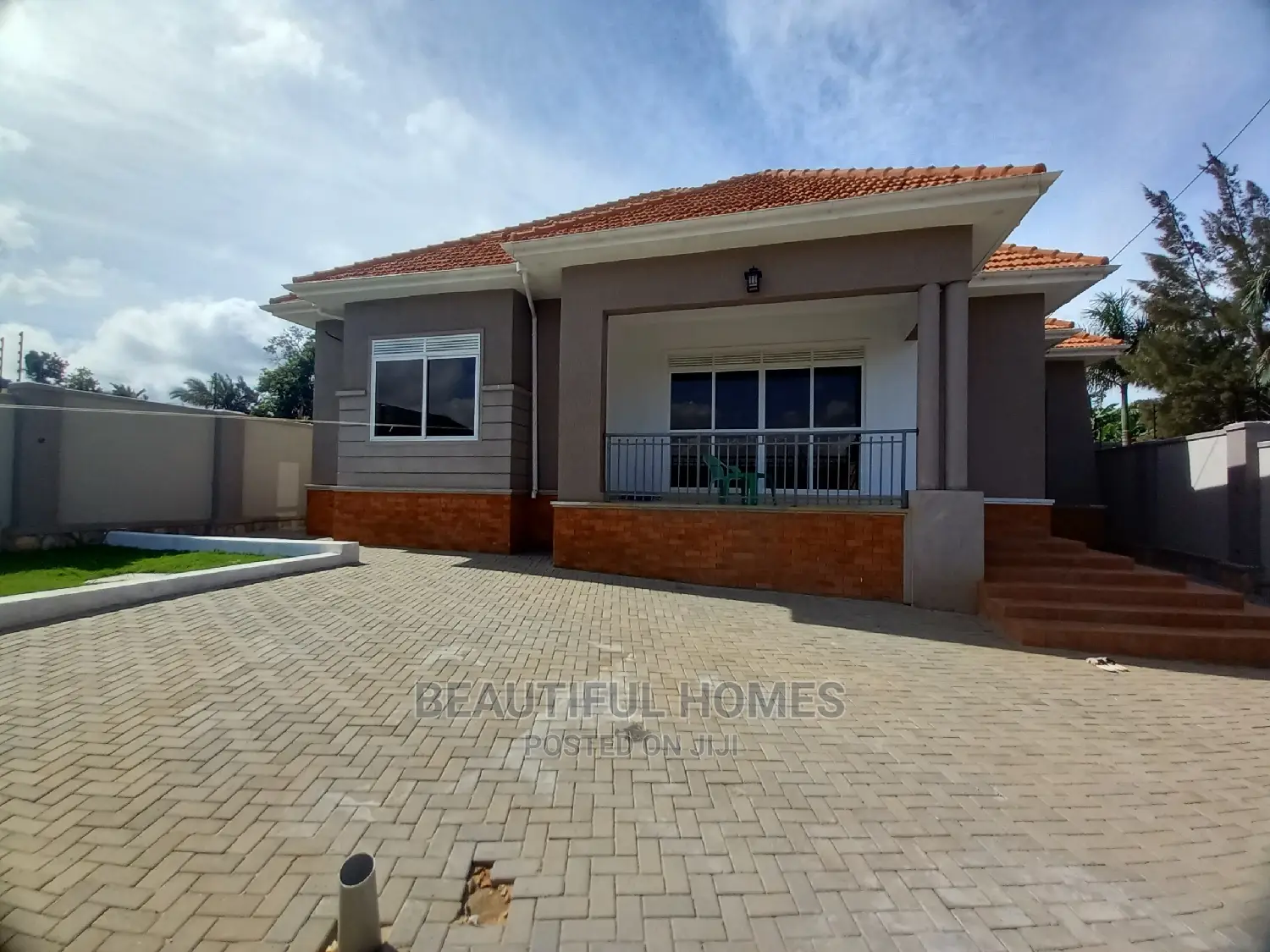 Furnished 4bdrm Bungalow in Kira Wealthy Estate for Sale in Kira